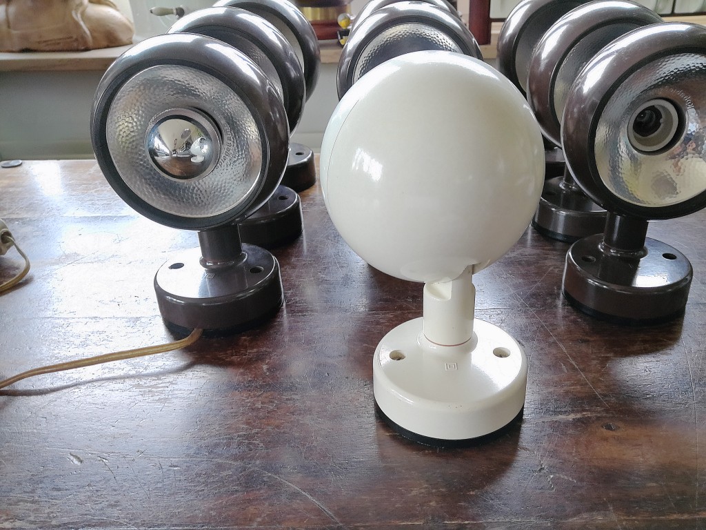 Vintage Philips Louis Kalff spot lamp 39 euro per stuk - Afbeelding 6