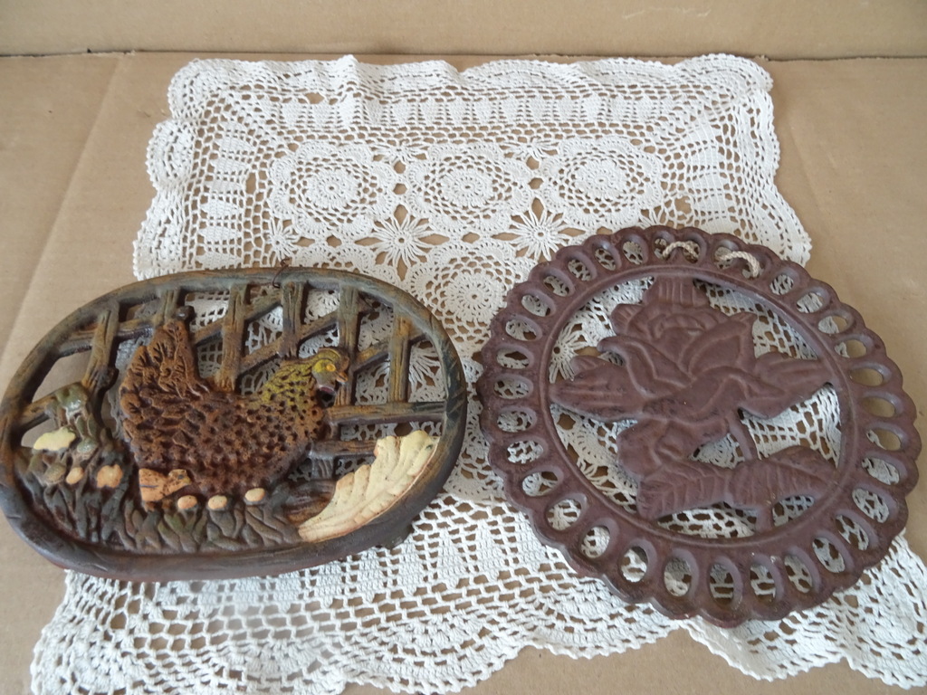 Vintage gietijzeren onderzetters 9 euro per stuk Vintage gietijzeren onderzetters 9 euro per stuk