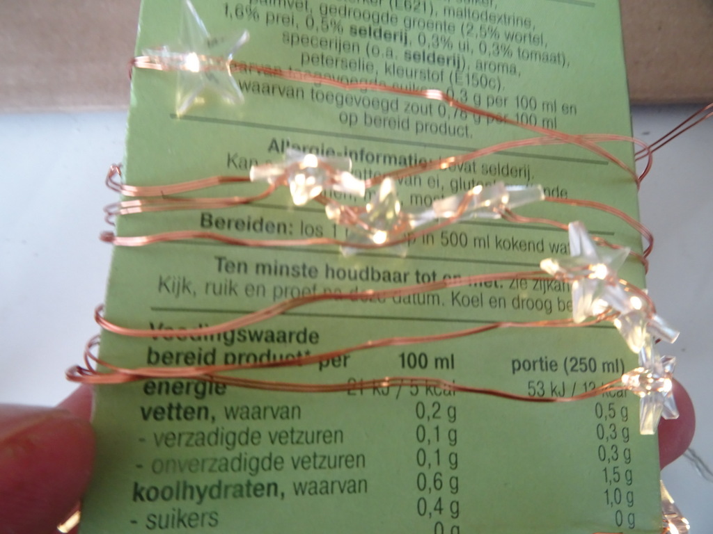 Antieke gipsen kerstgroep en kerststal Antieke gipsen kerstgroep en kerststal