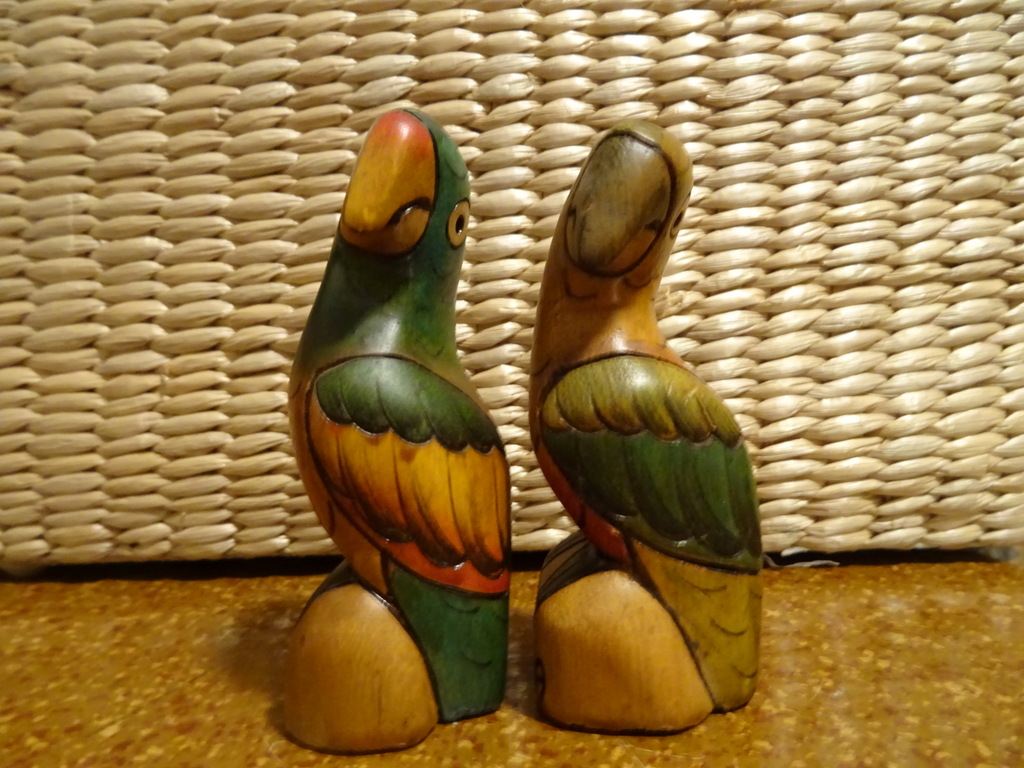 Vintage houten beeldjes papegaai Aruba 10cm - Afbeelding 3