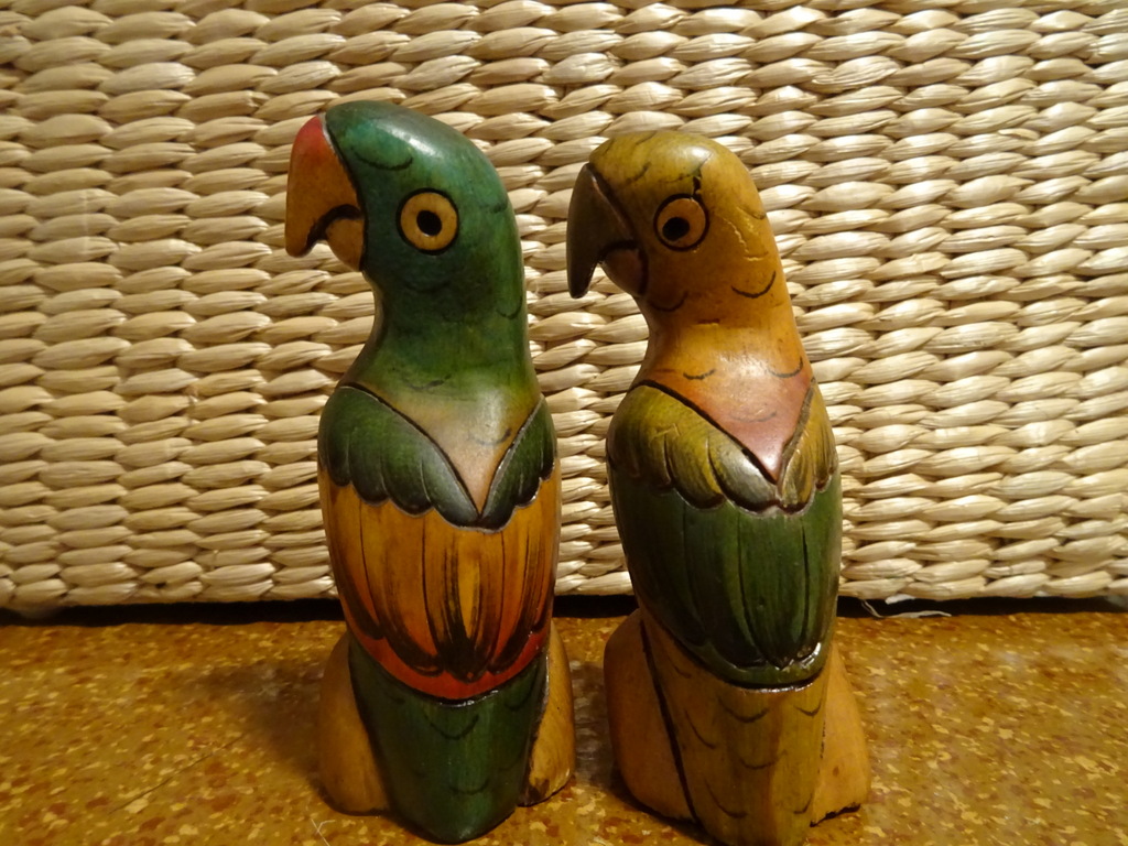 Vintage houten beeldjes papegaai Aruba 10cm - Afbeelding 4