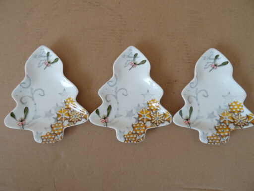 Set porseleinen kerstboom schaaltjes 12x5cm