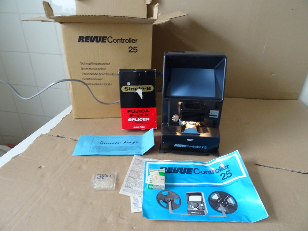 Vintage Revue Controller 25