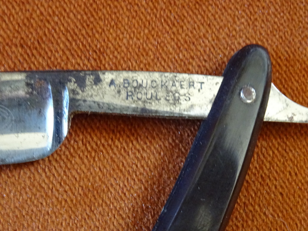 Collectie van 3 antieke of vintage scheermessen - Afbeelding 10