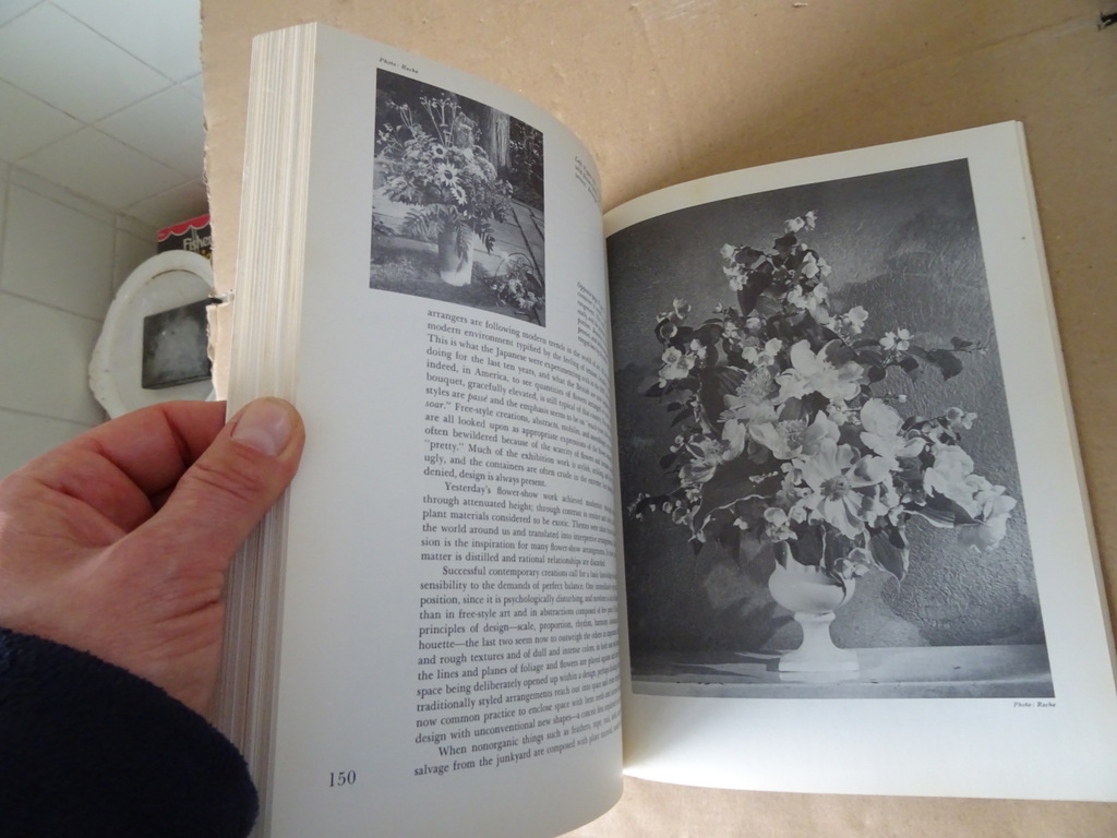 Julia S. Berral A history of flower arrangement - Afbeelding 13