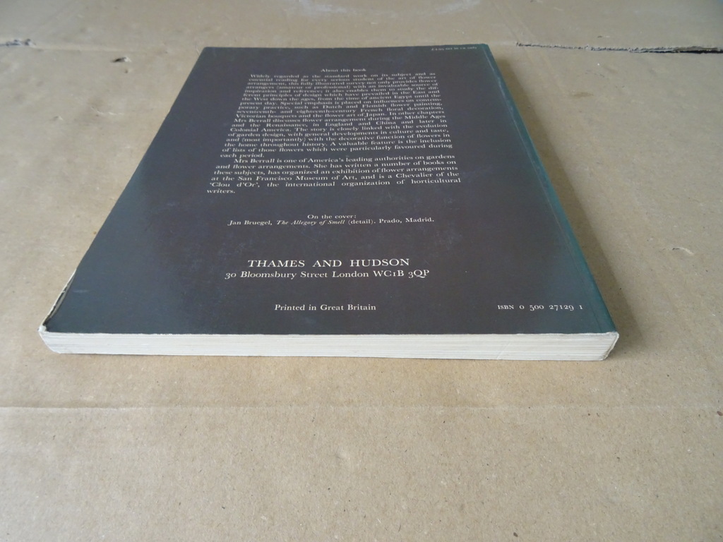 Julia S. Berral A history of flower arrangement - Afbeelding 17