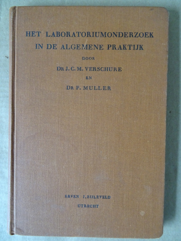 Dr. J. C. M. Verschure en Dr. P. Muller Het laboratoriumonderzoek