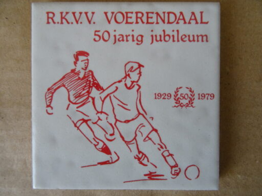 Vintage tegeltje R.K.V.V. Voerendaal 1929-1979