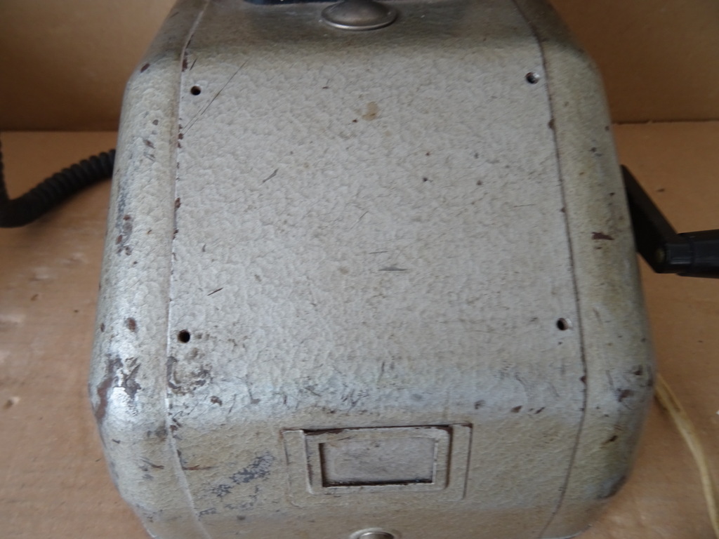 Vintage metalen telefoon veldtelefoon M.v.O. 39 euro per stuk - Afbeelding 19