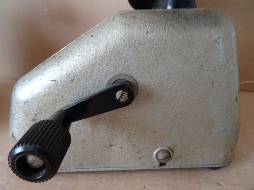 Vintage metalen telefoon veldtelefoon M.v.O. 39 euro per stuk - Afbeelding 22