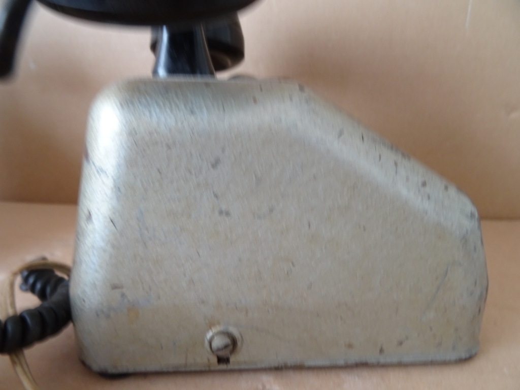 Vintage metalen telefoon veldtelefoon M.v.O. 39 euro per stuk - Afbeelding 26