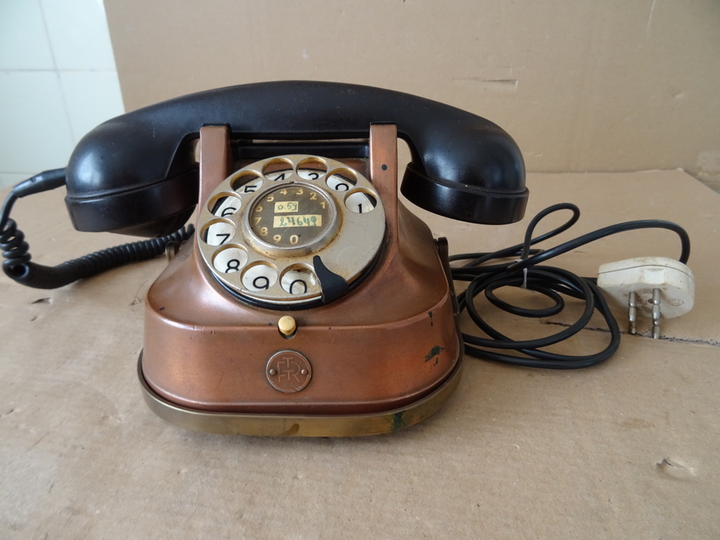 Vintage koperen telefoon telefoontoestel RTT 56 - Afbeelding 3
