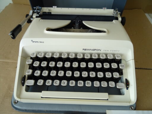 Alternative view of Vintage typemachine Remington Ten Forty