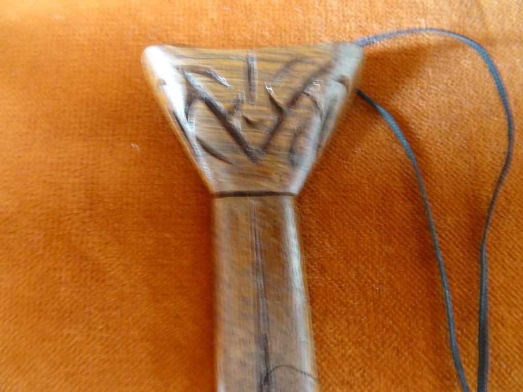 Vintage houten stropdas Indonesië 43cm - Afbeelding 2