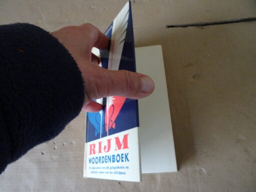 Alternative view of Ben Bakema Het Grote Rijmwoordenboek