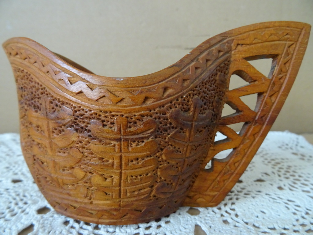 Vintage teakhouten huwelijksbeker