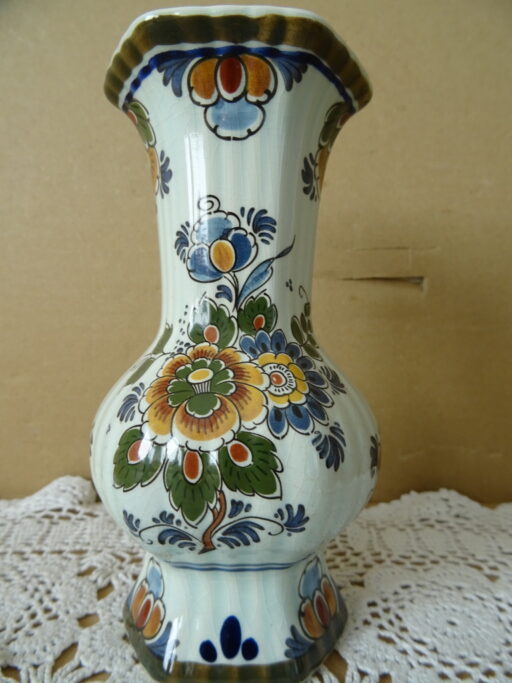 Vintage vaasje Delft Polychroom Holland 15cm