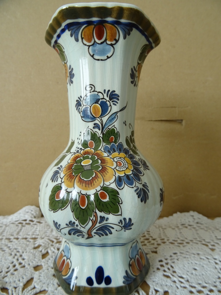 Vintage vaasje Delft Polychroom Holland 15cm