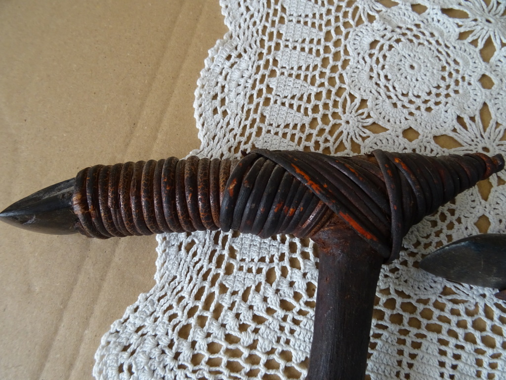 Inheemse set bijlen Asmat Papoea 36cm - Afbeelding 4