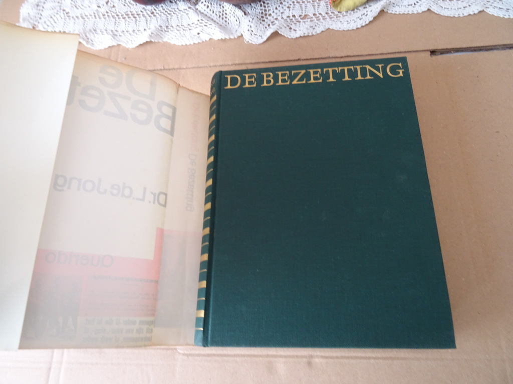 Dr. L. de Jong De Bezetting - Afbeelding 3