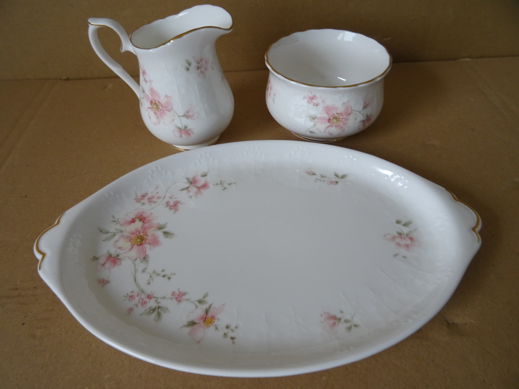 Vintage verguld melk en suiker stel Royal Albert Breath of Spring - Afbeelding 2