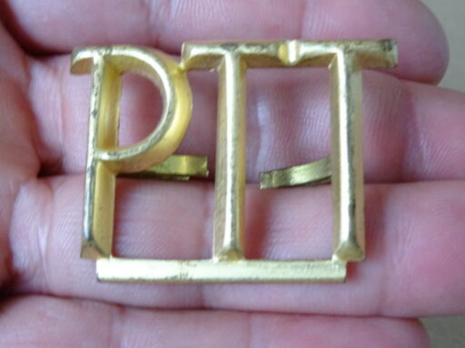 Vintage PTT insigne voor uniformpet