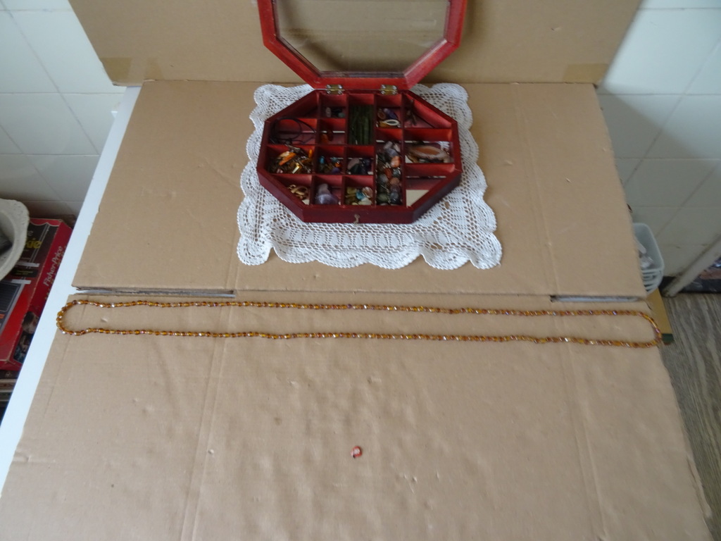 Collectie handgemaakte medaillon hangers met edelstenen - Afbeelding 13