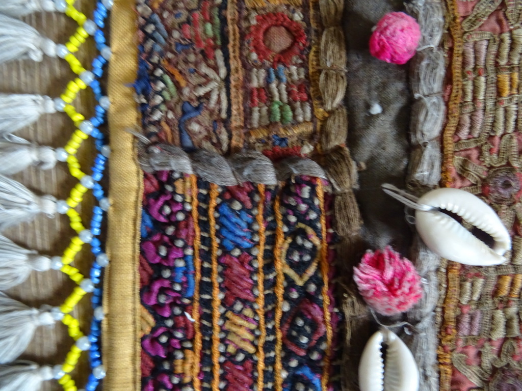 Vintage handgeweven kleed of wandkleed Afghanistan 108x72cm - Afbeelding 5
