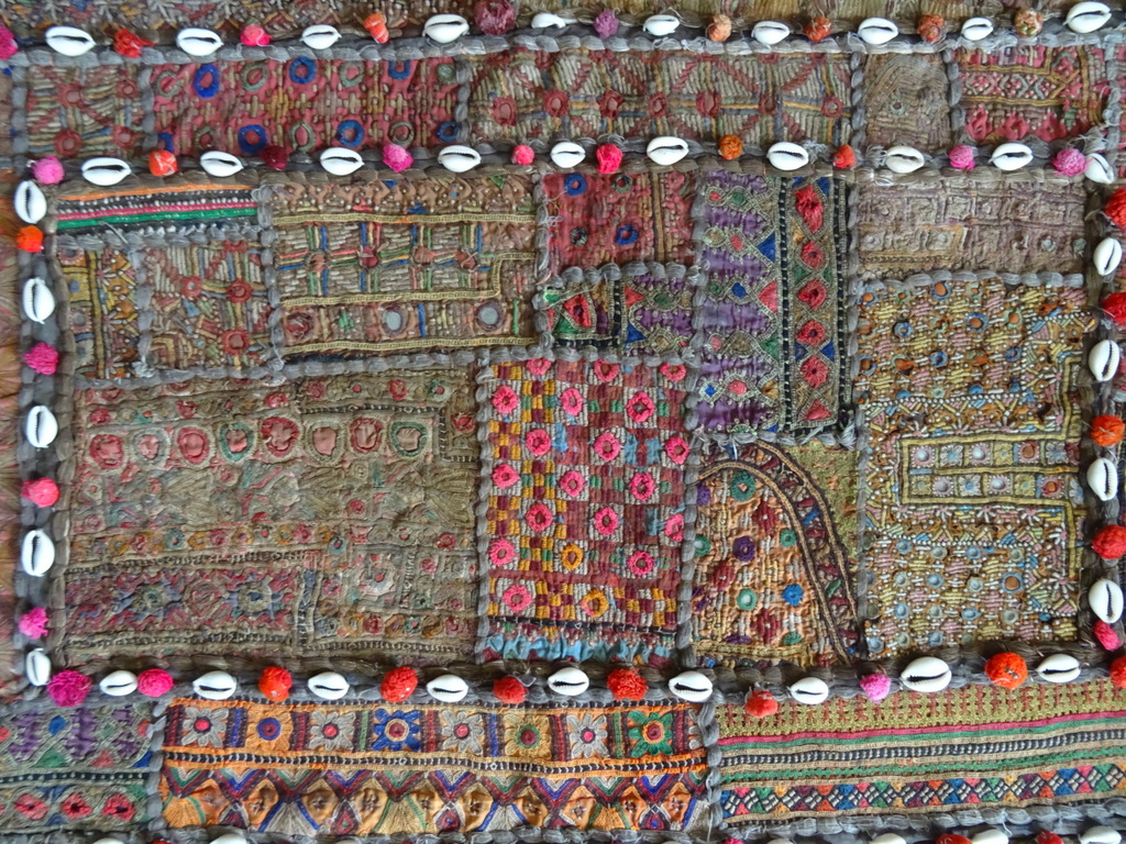Vintage handgeweven kleed of wandkleed Afghanistan 108x72cm - Afbeelding 12