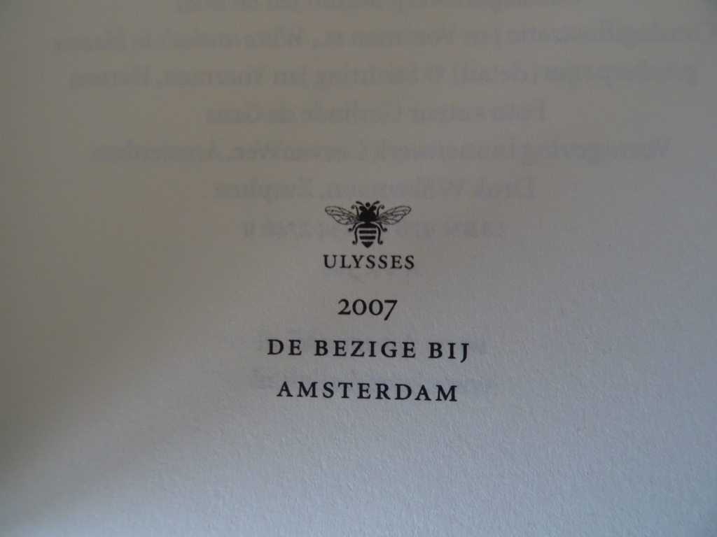 Jan Siebelink Knielen op een bed violen - Afbeelding 7