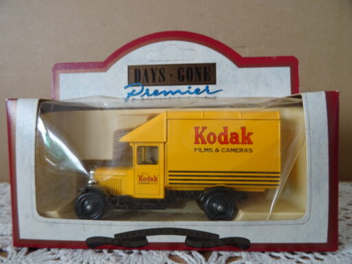 Vintage Days Gone DG 52 modelauto 1935 Morris Parcels Van Kodak