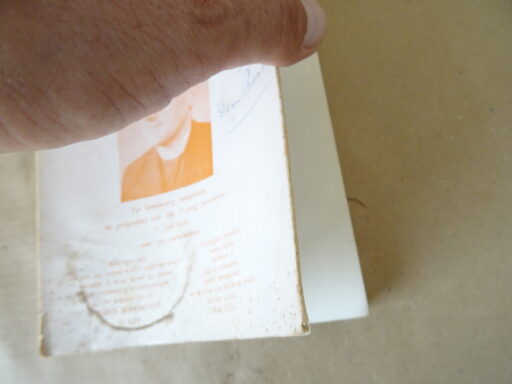Alternative view of R. Beckers pr. Door Christus' lijden tot de blijdschap van Gods geheimen