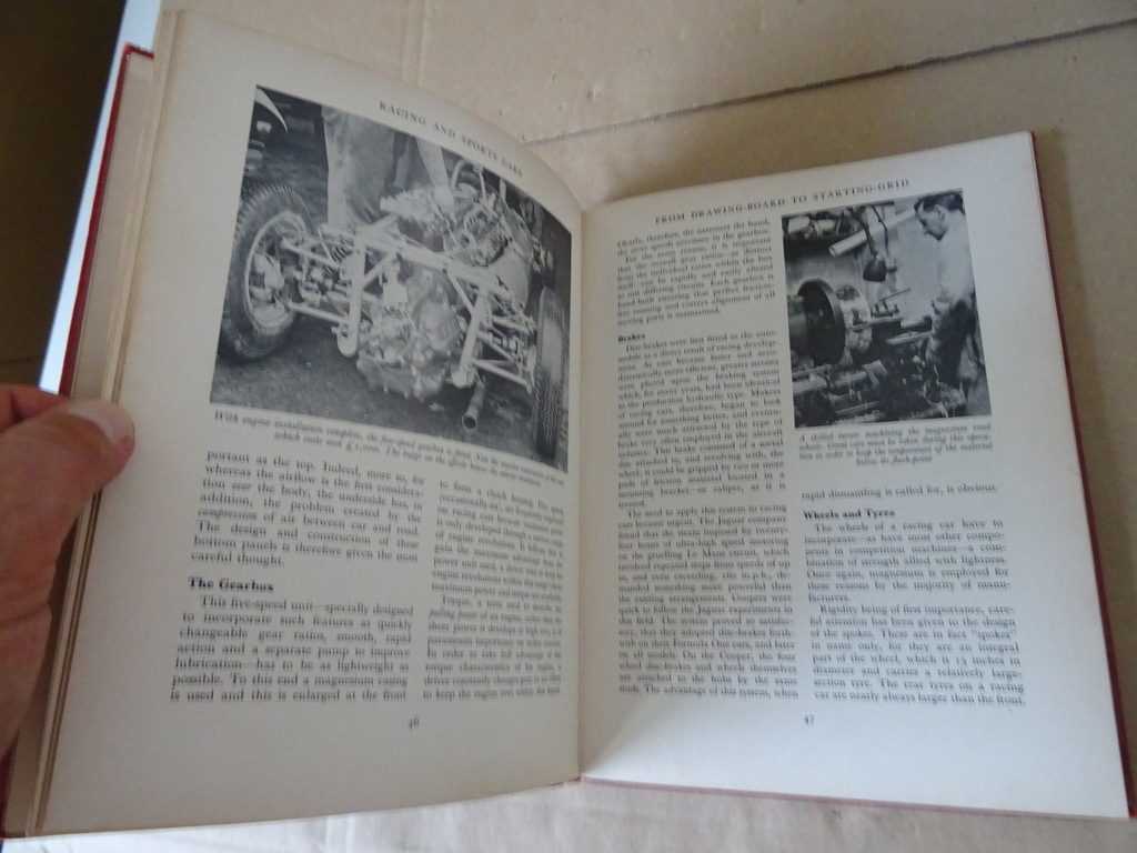 Michael Marriott The boys' Book of racing and sports cars - Afbeelding 11