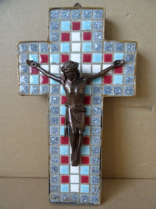 Vintage mozaïek kruisbeeld 23cm