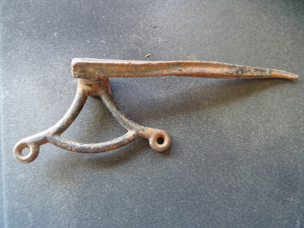 Antieke smeedijzeren haak van deurbel 16cm
