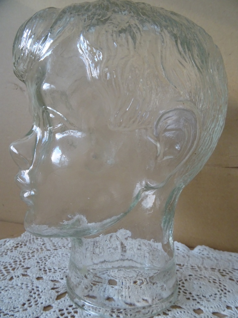 Vintage glazen mannequin hoofd kind