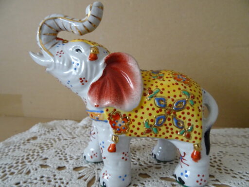 Verguld Indiaas beeld Rajasthani olifant 13cm