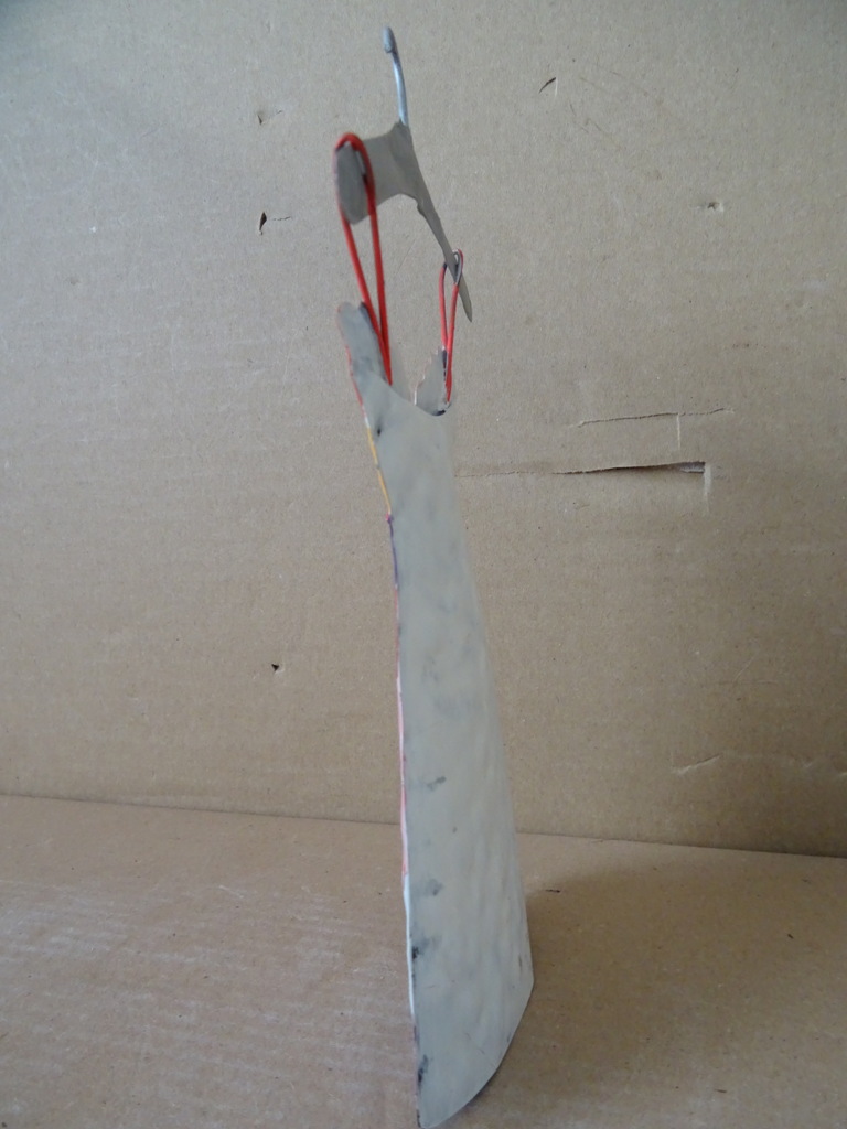 Volkskunst metalen jurkje aan hanger 19cm - Afbeelding 6