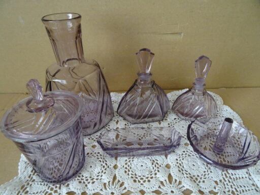 Vintage Art deco stijl glazen toiletset kaptafel set