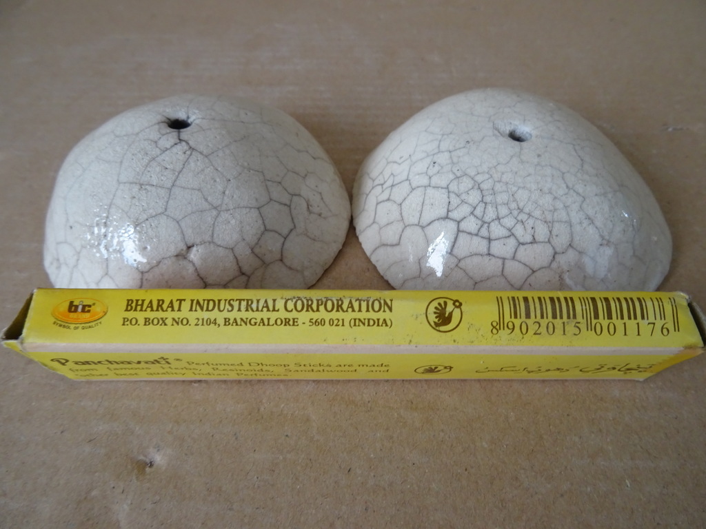 Set wierookhouders raku keramiek 9cm doorsnede - Afbeelding 14