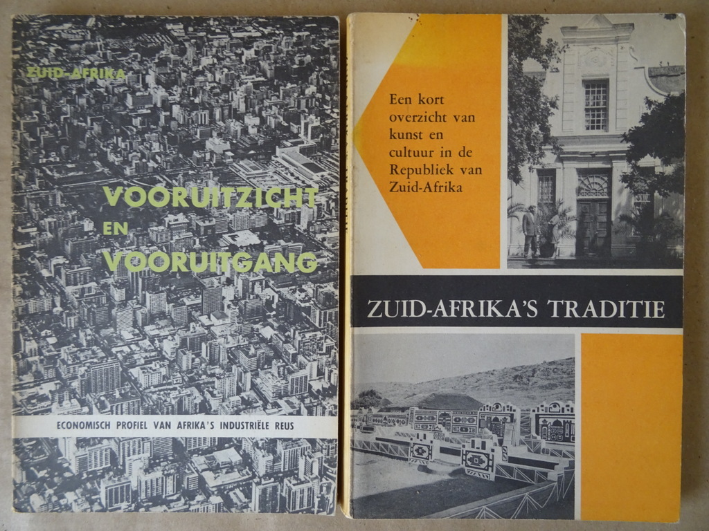 Vintage set boekjes Zuidafrikaanse ambassade