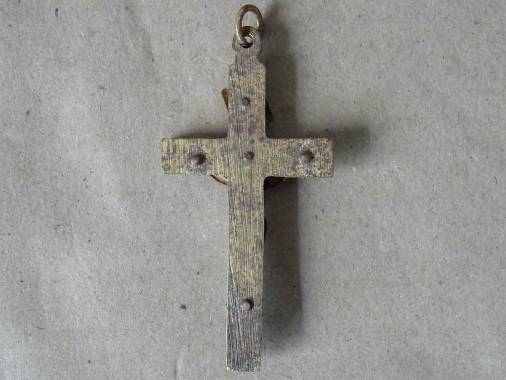 Antieke en vintage kruisbeeld medaillons met ingelegd hout 9 euro per stuk - Afbeelding 29