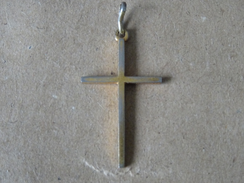 Antieke of vintage kruisbeeld medaillons 9 euro per stuk - Afbeelding 8
