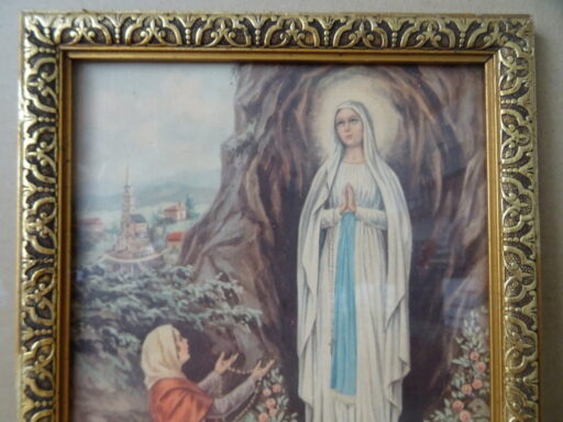 Alternative view of Vintage prent Heilige Maria en Bernadette 21x27cm