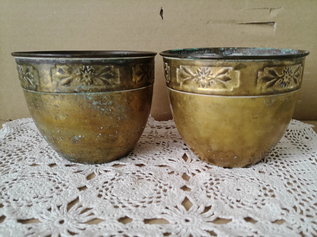 Antieke koperen bloempotjes 8cm hoog - Afbeelding 5