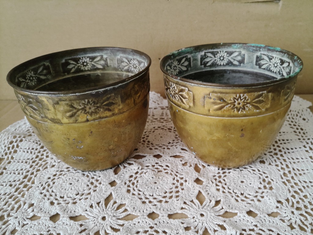 Antieke koperen bloempotjes 8cm hoog - Afbeelding 6