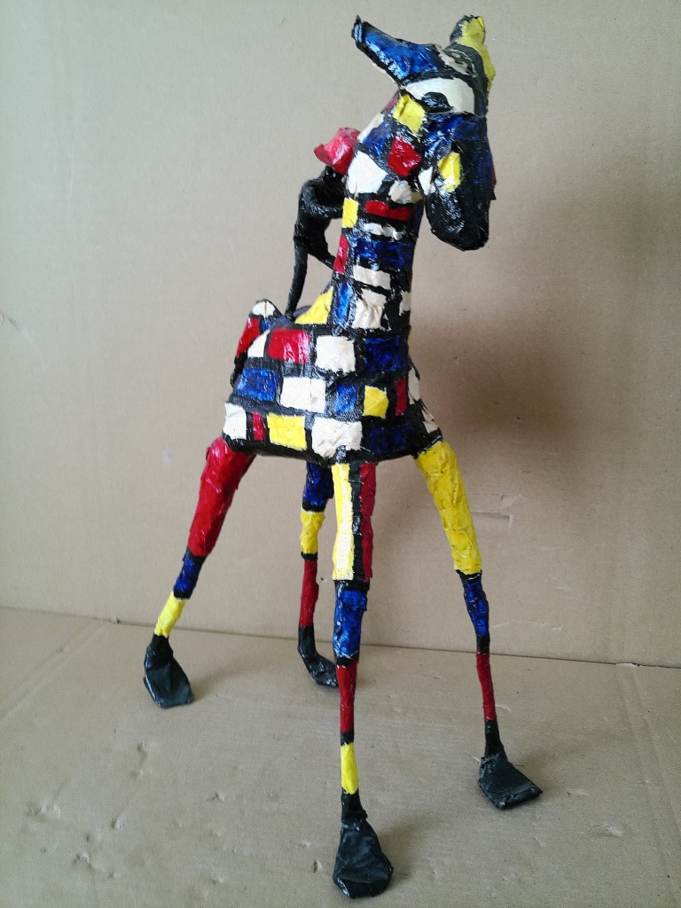 Volkskunst giraffe met ruiter in Mondriaan kleuren 42cm - Afbeelding 6