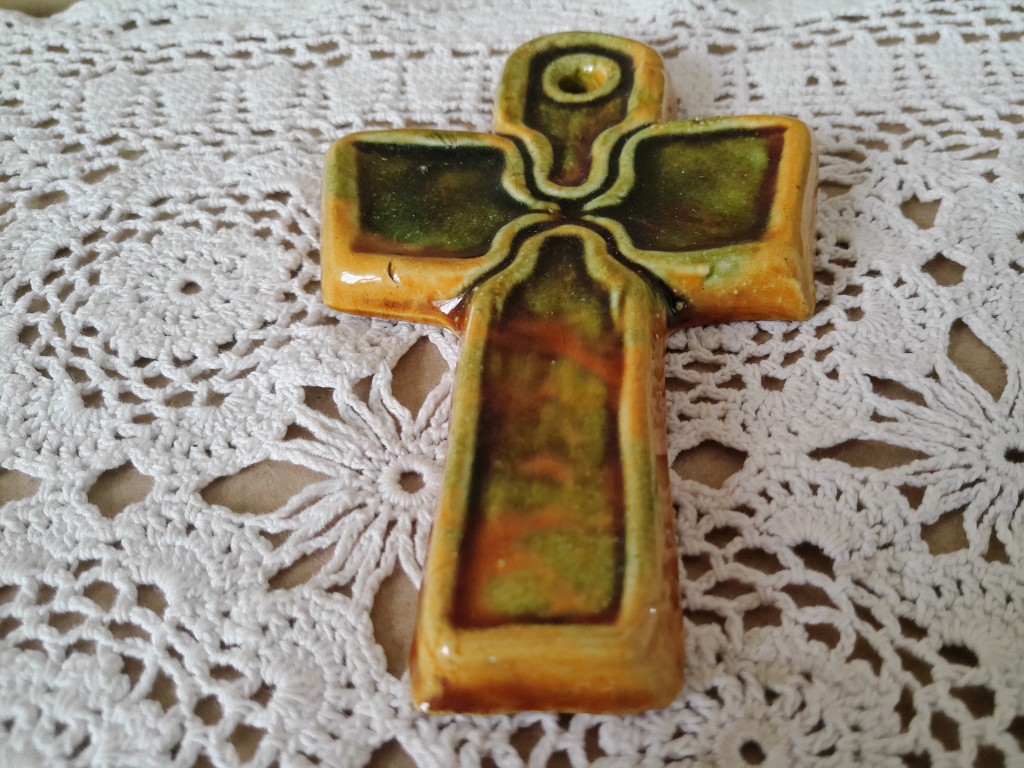 Vintage aardewerk kruisbeeld Art deco stijl 12cm wandkruisje - Afbeelding 4
