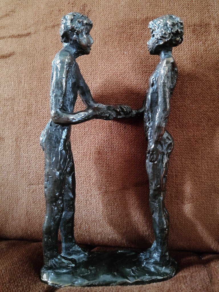 Astrid Velduyzen-Koppen bronzen beeld De Ontmoeting 15cm - Afbeelding 10