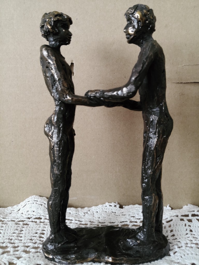 Astrid Velduyzen-Koppen bronzen beeld De Ontmoeting 15cm - Afbeelding 12